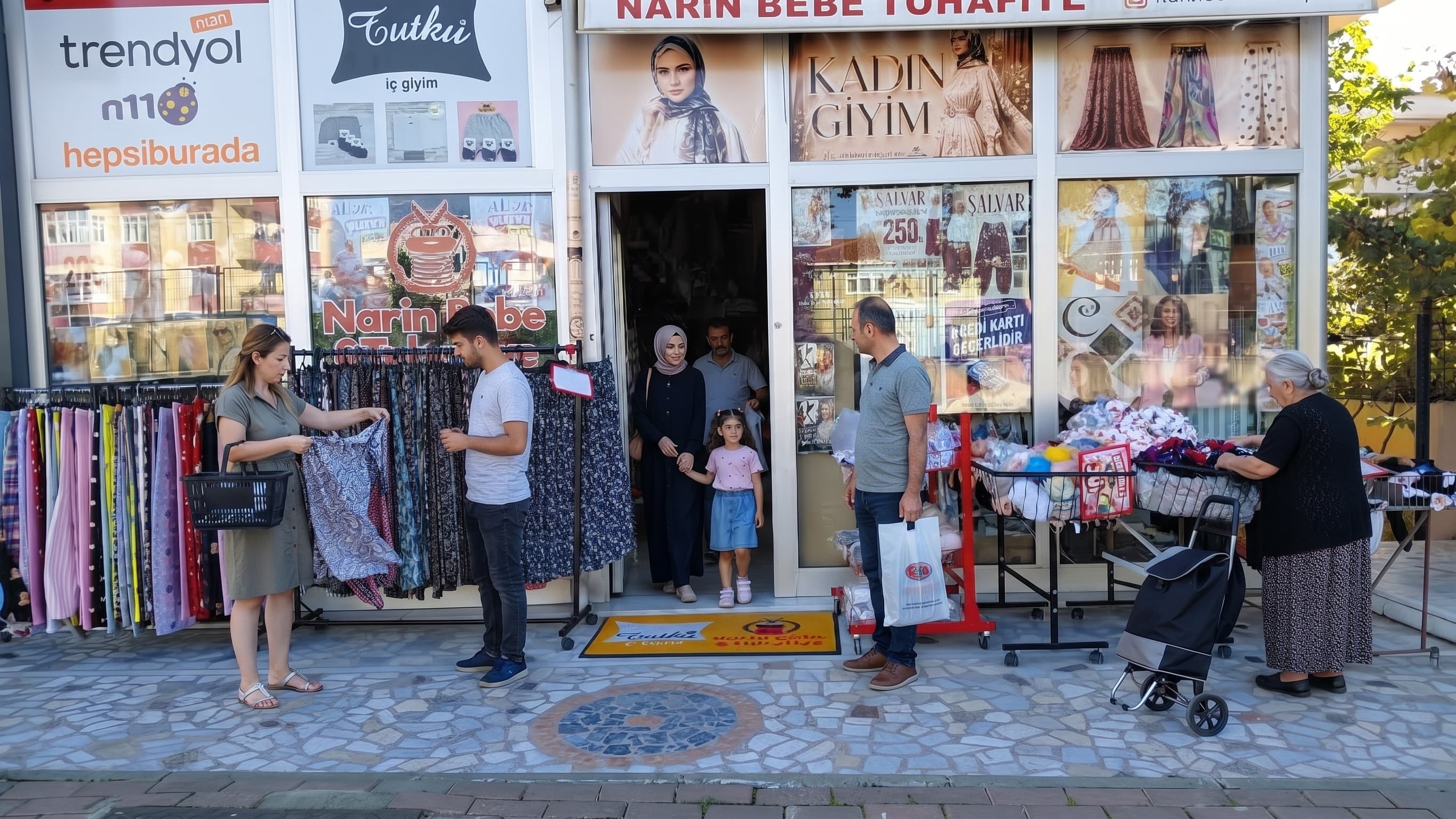 Narin Bebe Tuhafiye Darıca mağaza cephesi